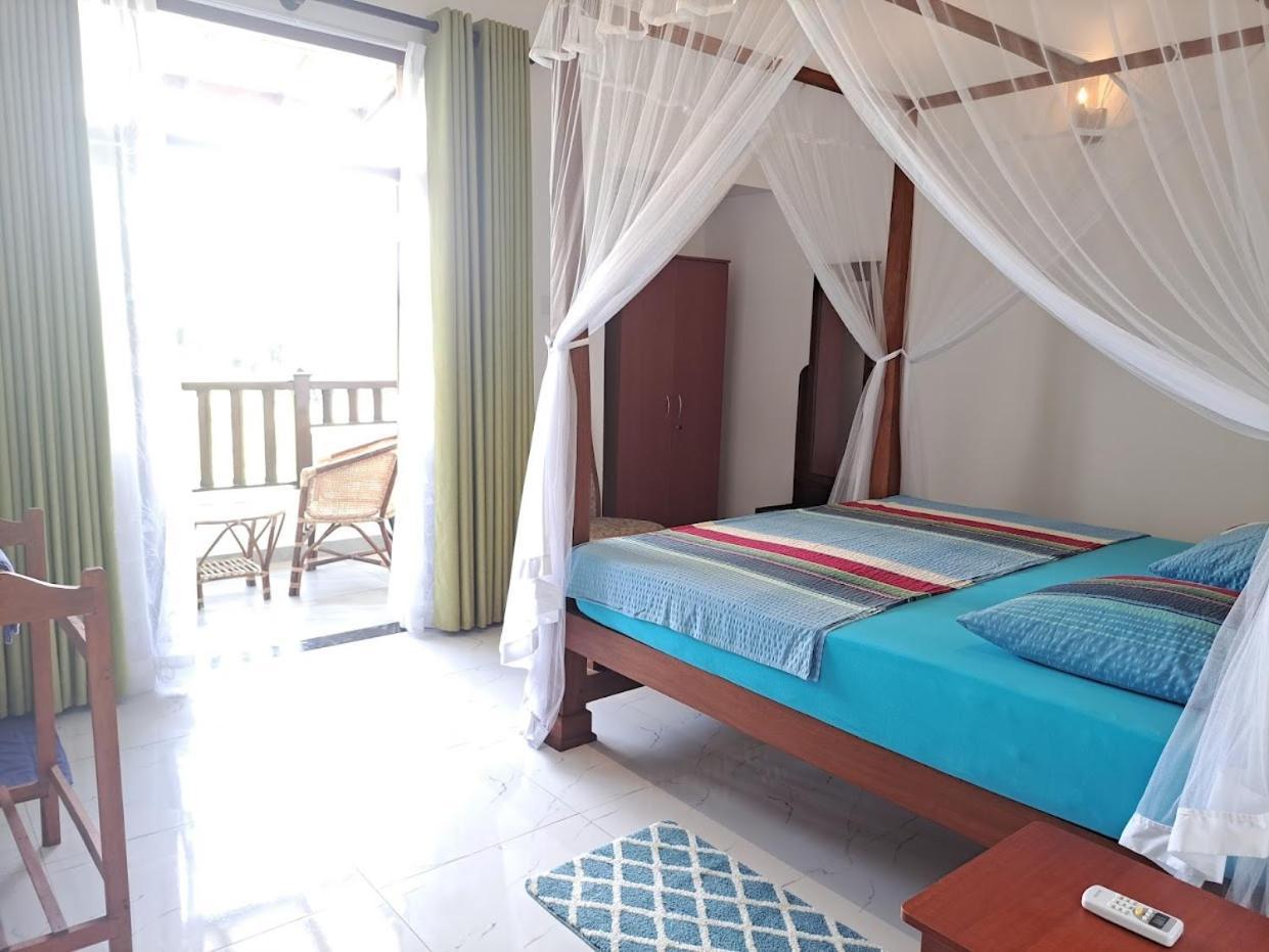 Villa 76 Weligama Exterior photo